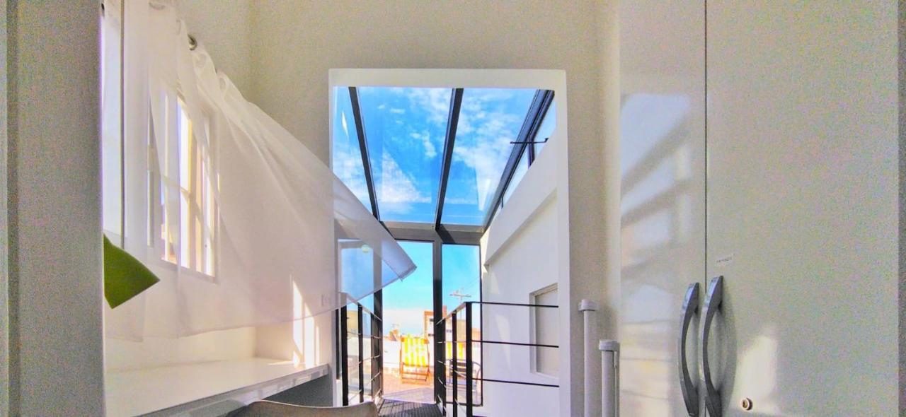 House With Large Terrace, Jacuzzi And Gated Parking For One Car Villa Montevideo Exteriör bild