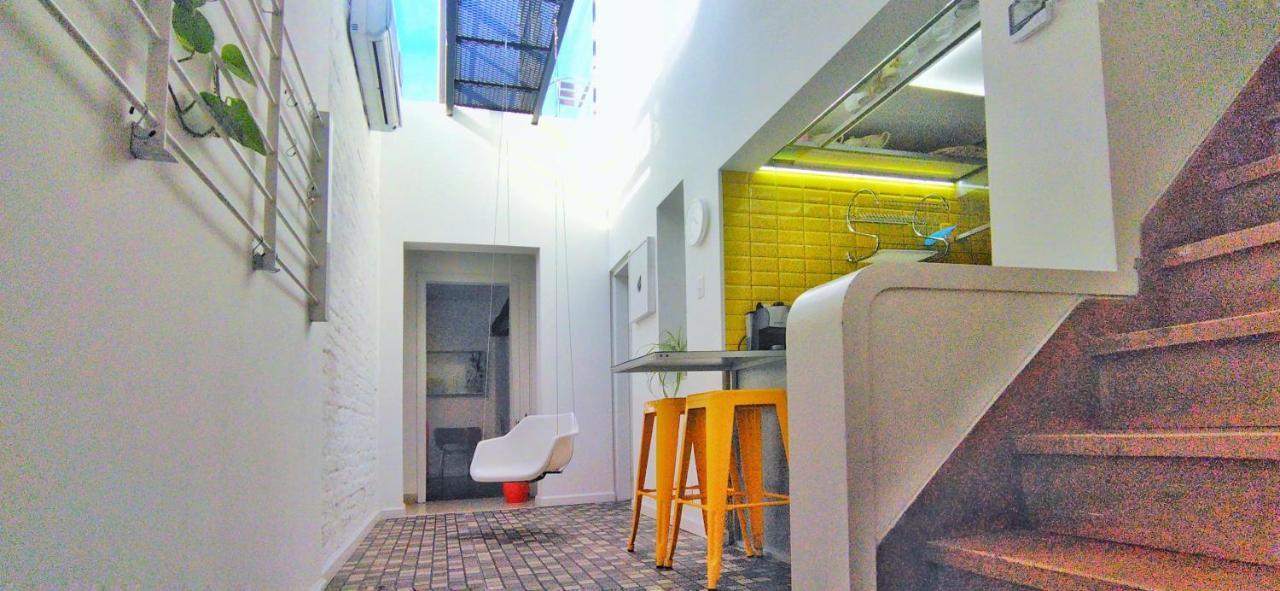 House With Large Terrace, Jacuzzi And Gated Parking For One Car Villa Montevideo Exteriör bild